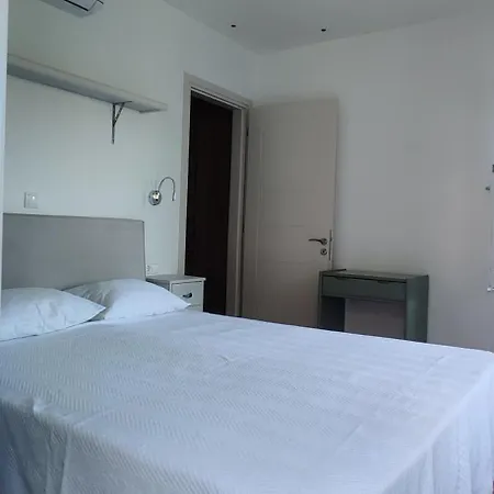 Santa Mavra Apartment Glinado Naxos