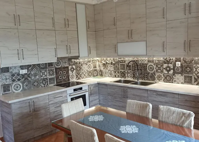 Santa Mavra Apartment