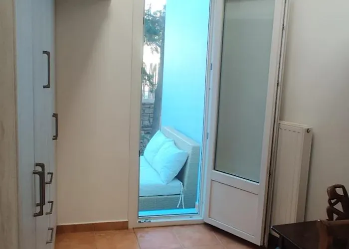 Santa Mavra Apartment *